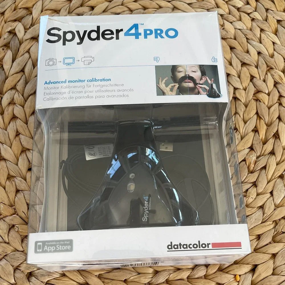 Datacolor Spyder4PRO Display Calibration System - Picture 1 of 8